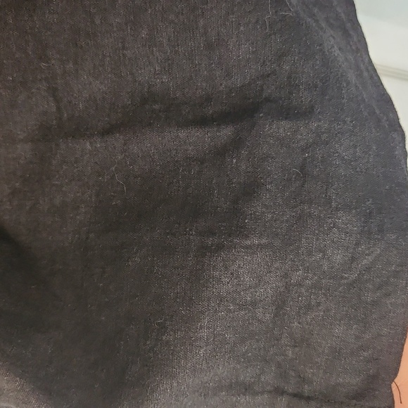 Black Short - Picture 3 of 3